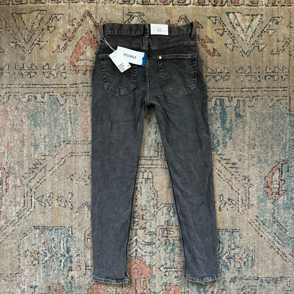NEW H&M Charcoal Stretch Denim Skinny Jeans, Slim Fit NWT - Picture 2 of 5